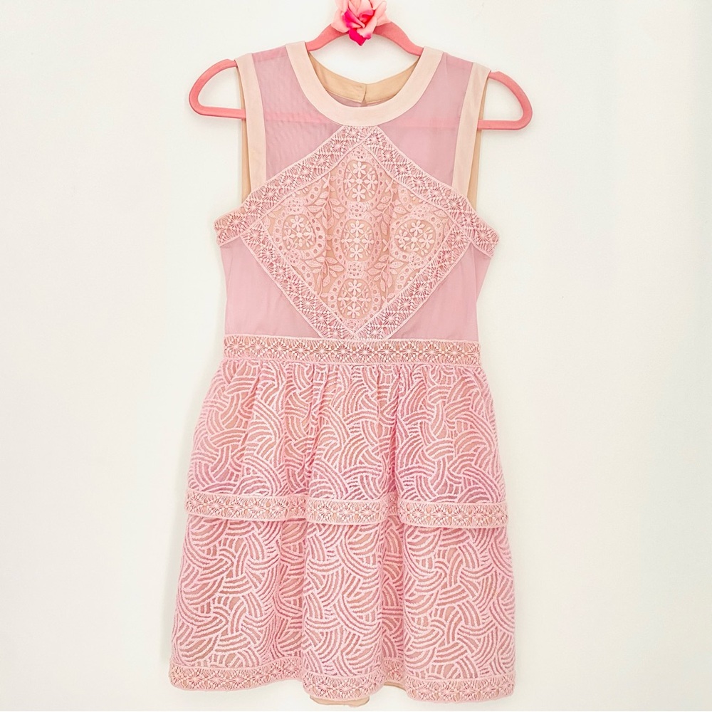 💕Pretty Blush Pink Lace Dress SZ 6 (M)